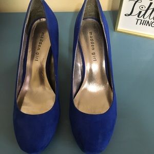 Madden girl blue suede pumps